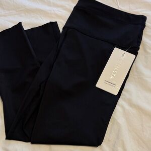 Athleta Accelerate Capri Black Pants